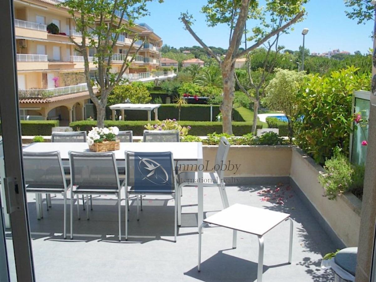 For rent of apartment in S´Agaro