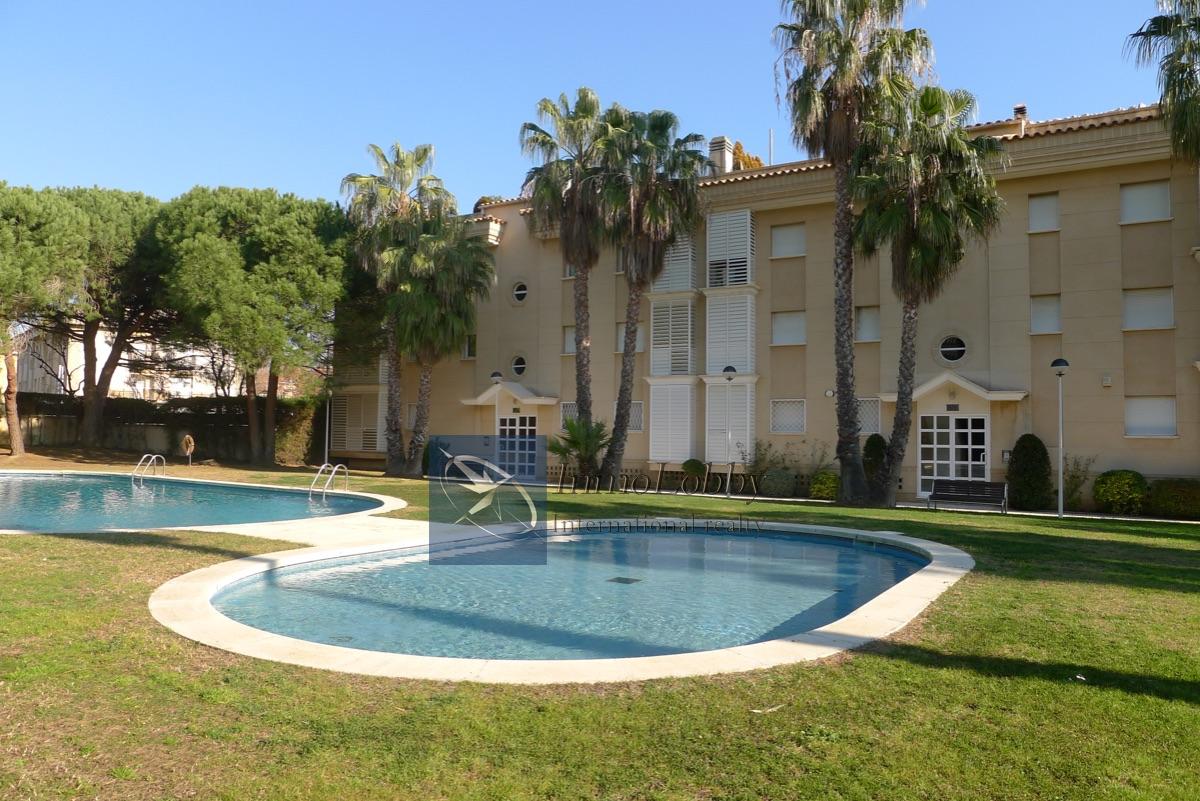 For rent of apartment in S´Agaro