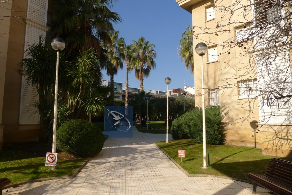 For rent of apartment in S´Agaro