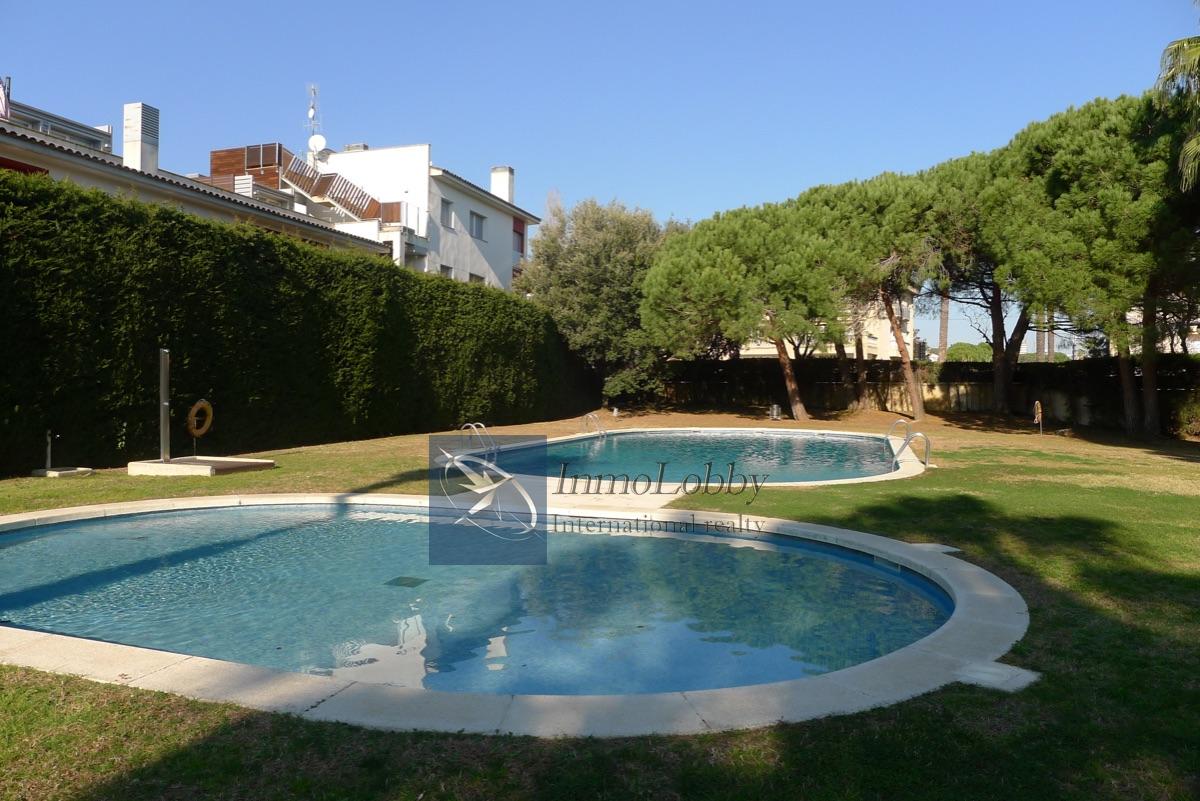 For rent of apartment in S´Agaro