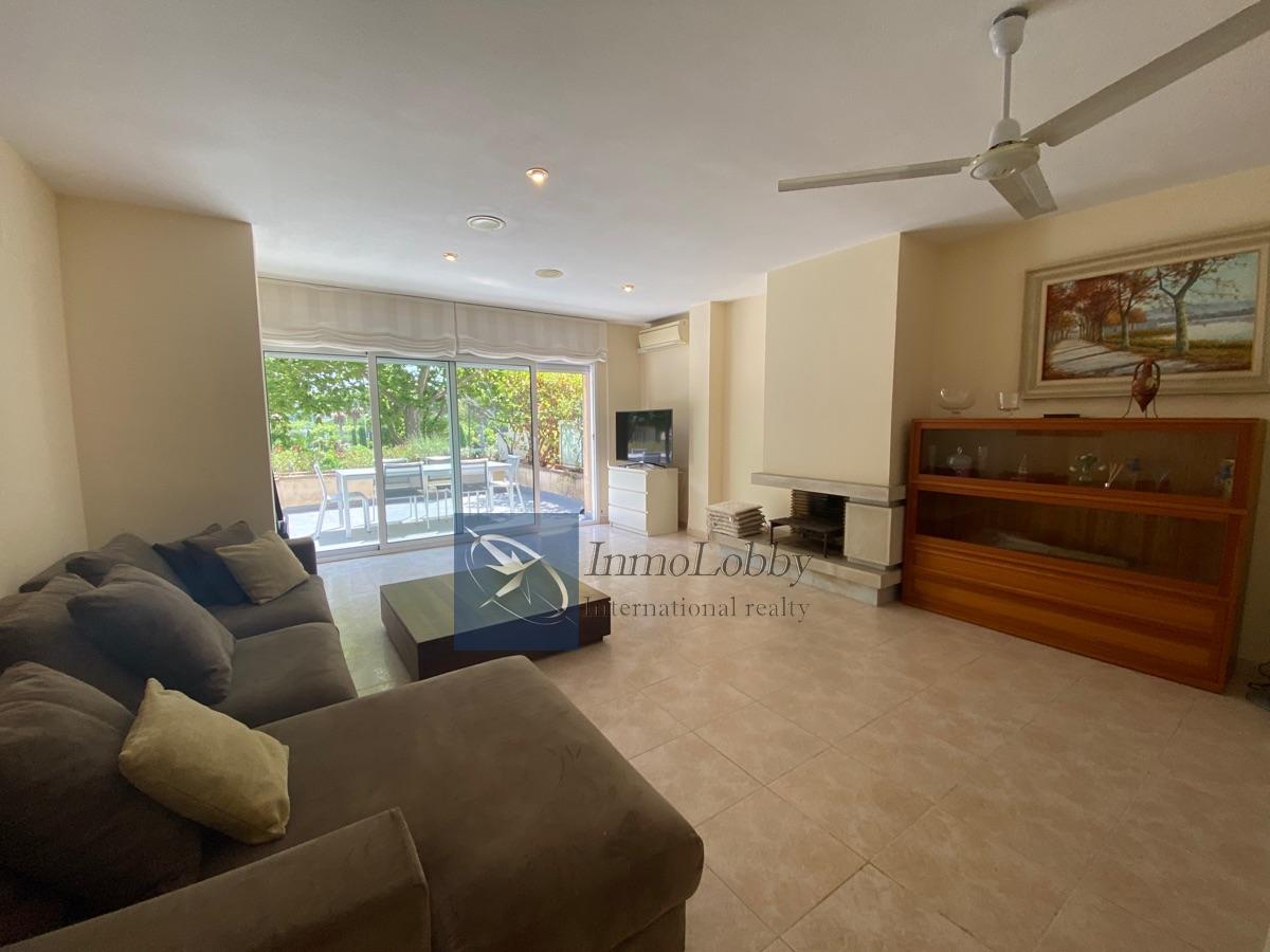 For rent of apartment in S´Agaro