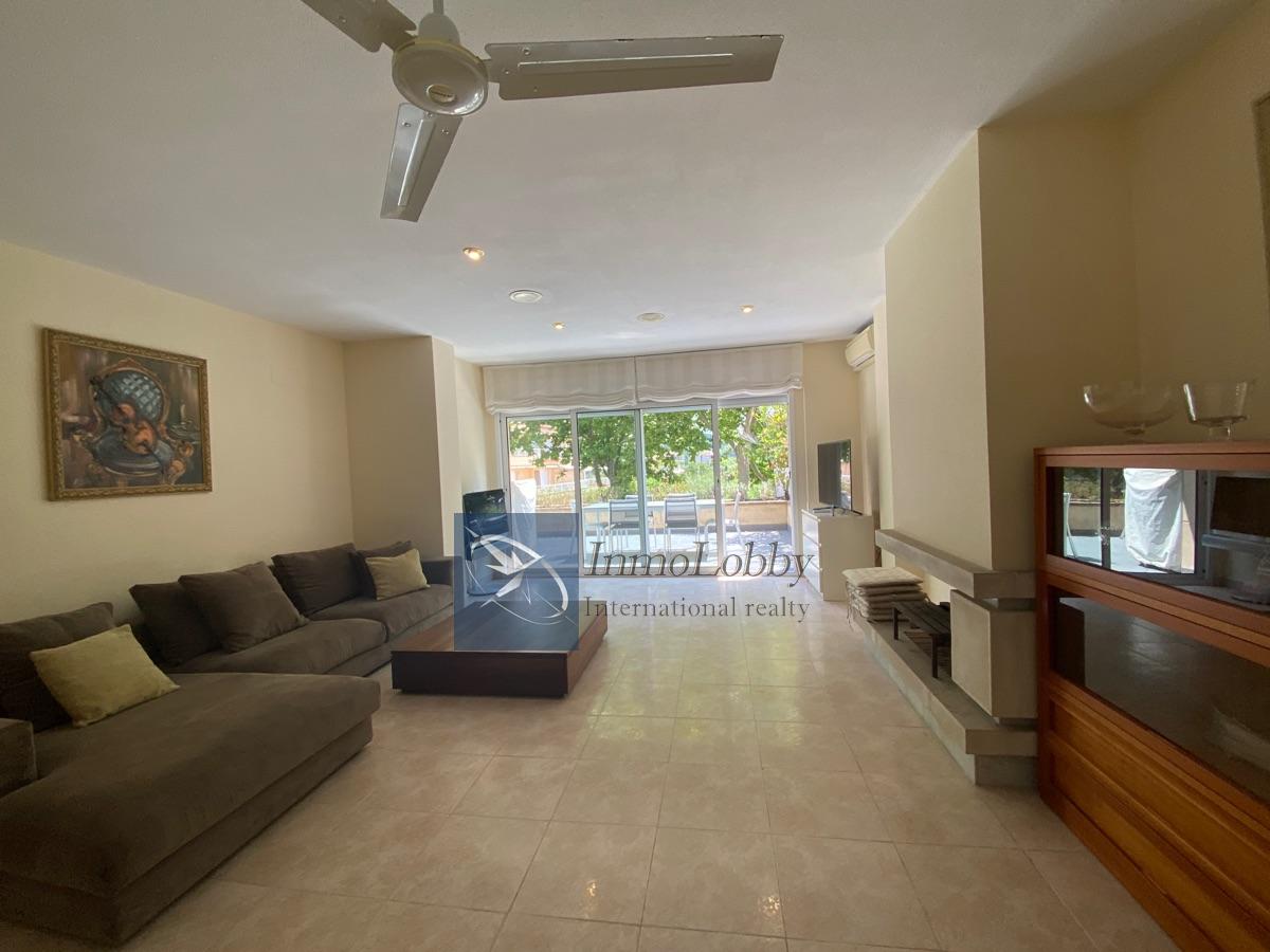 For rent of apartment in S´Agaro