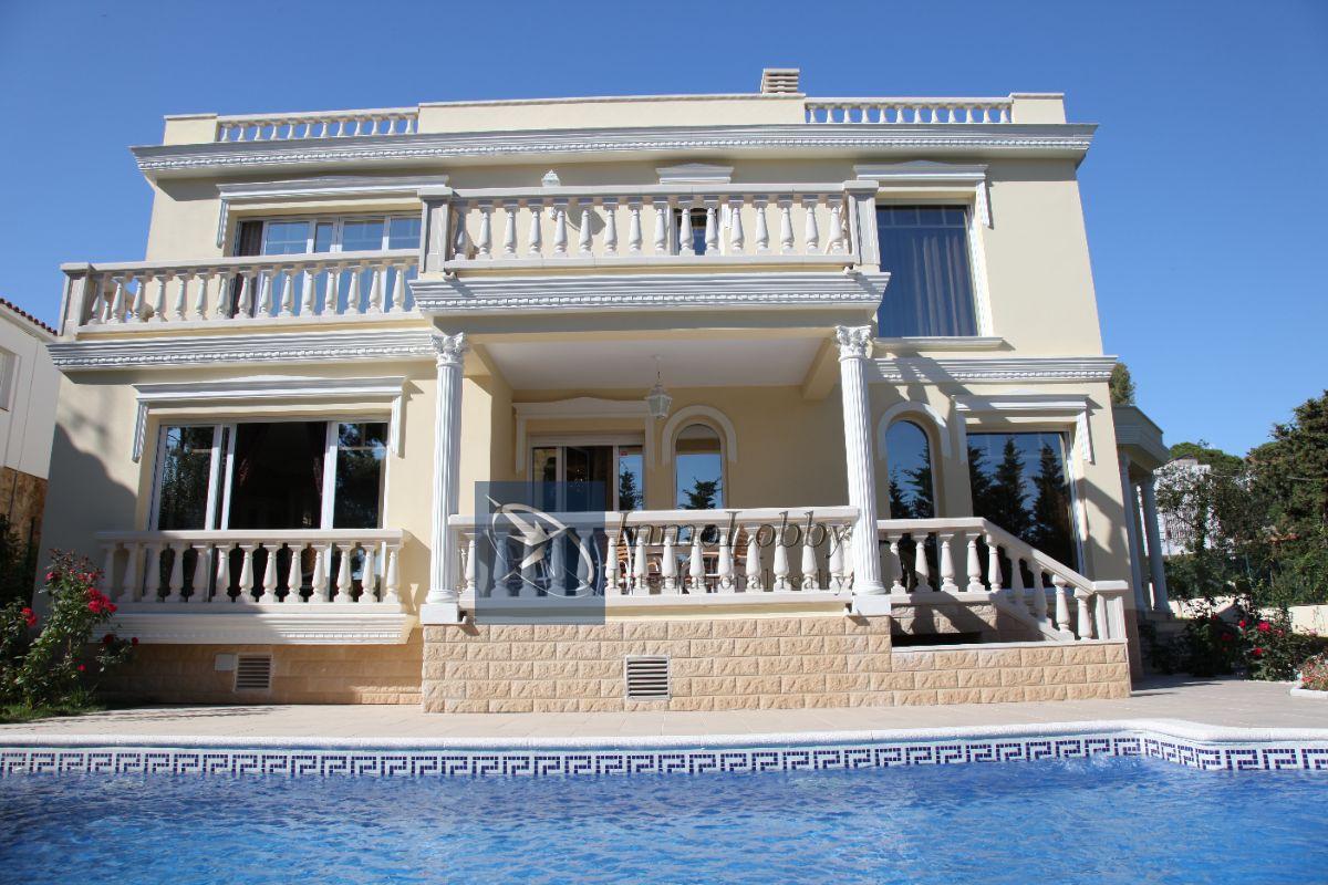 Alquiler de villa en Castell-Platja d´Aro