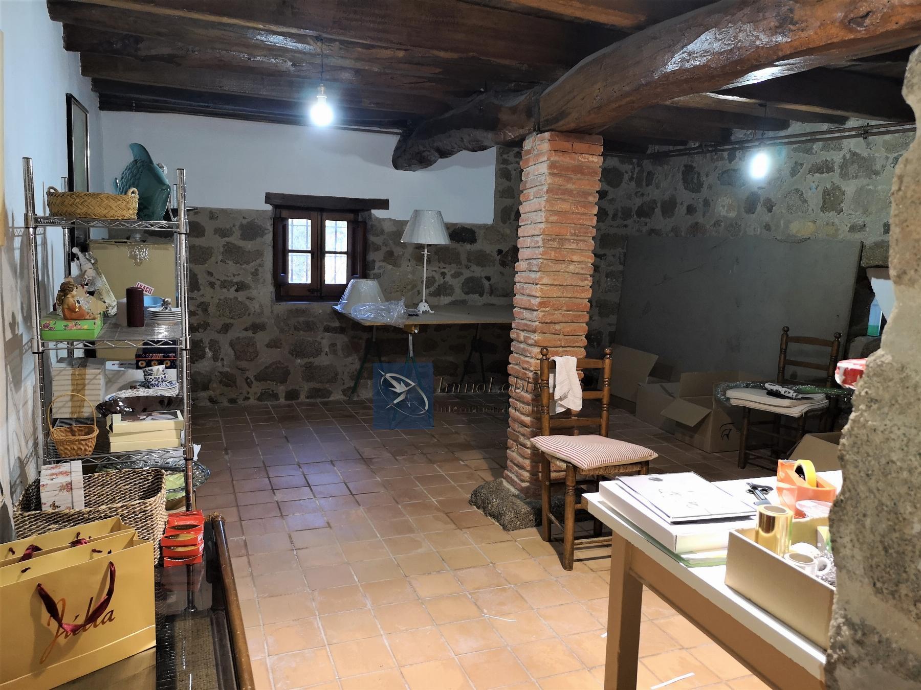For sale of house in Llagostera