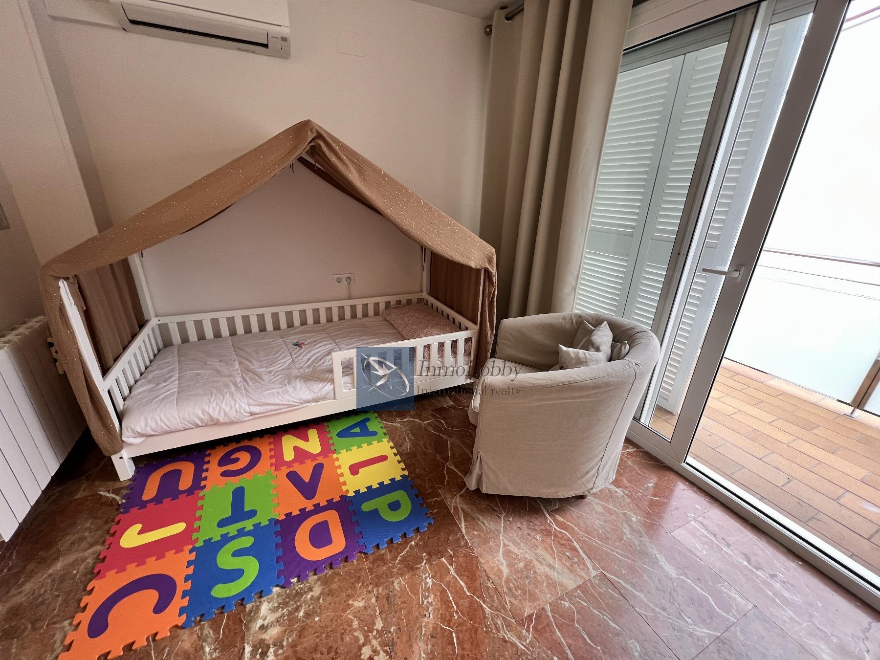 Miete von appartement in
 S´Agaro