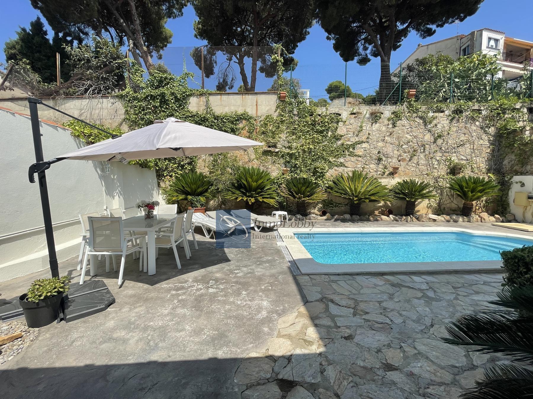 For rent of house in Castell-Platja d´Aro