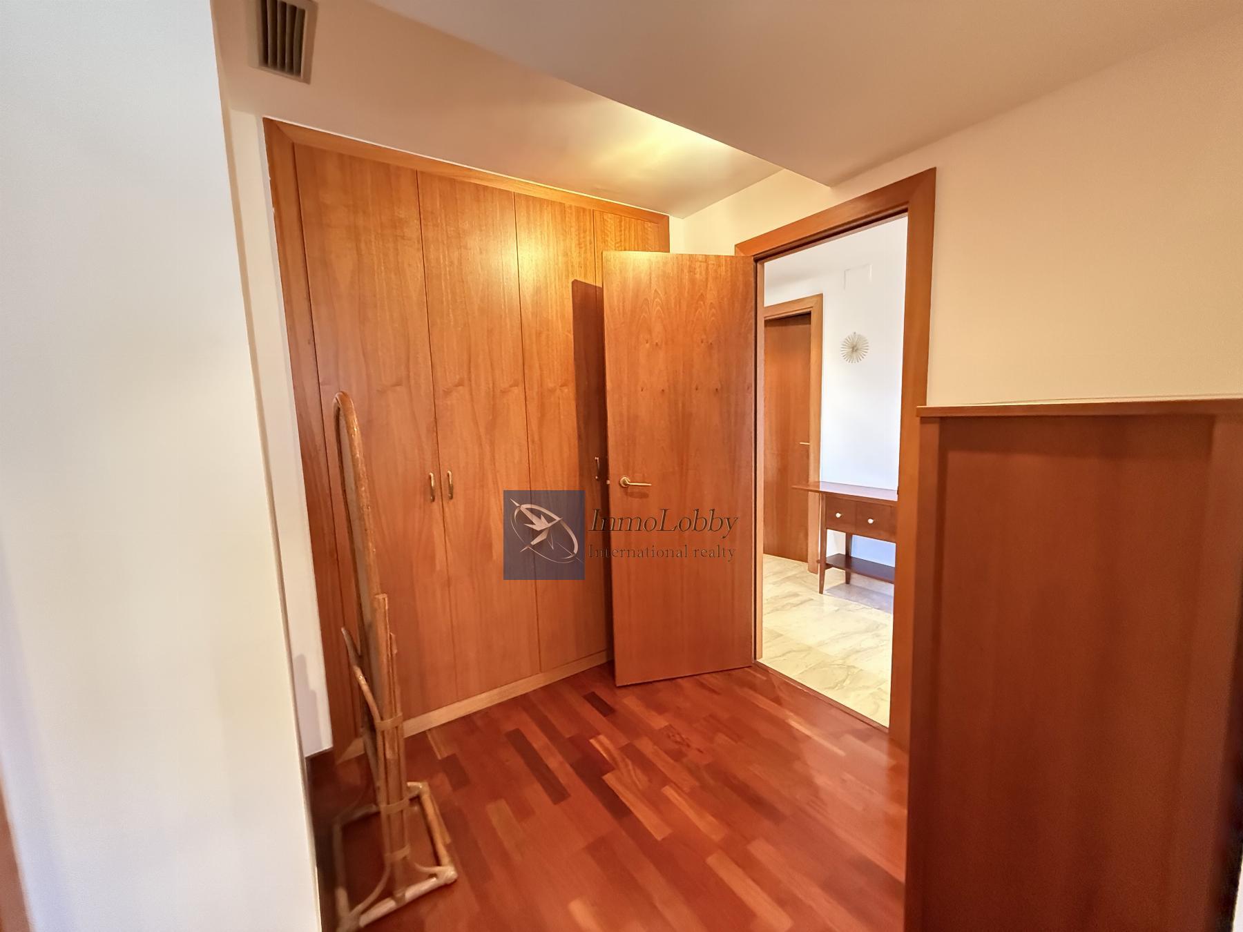 Продажа от

 Апартаменты на Castell-Platja d´Aro