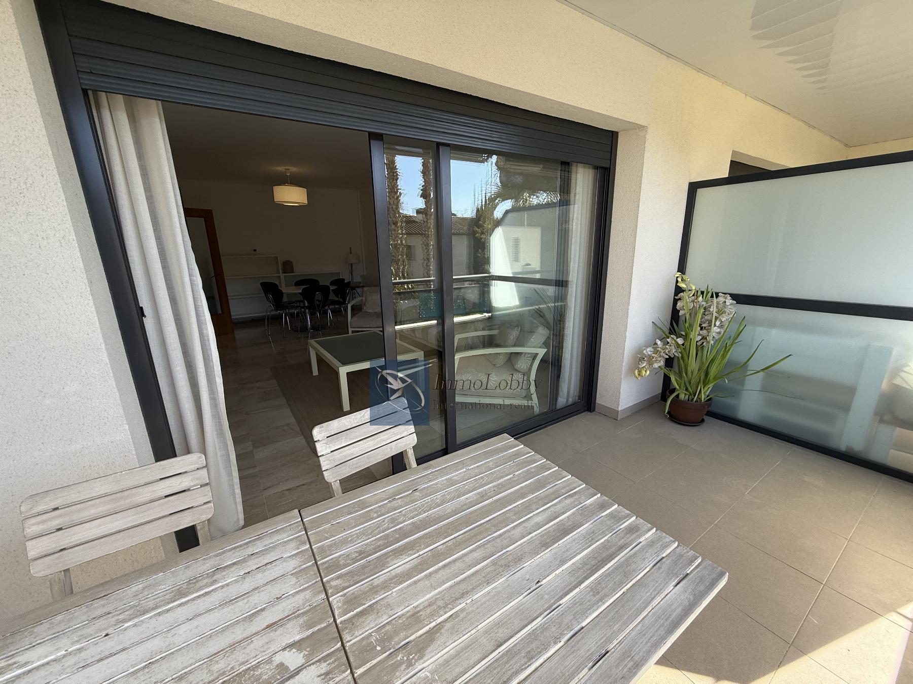 Продажа от

 Апартаменты на Castell-Platja d´Aro