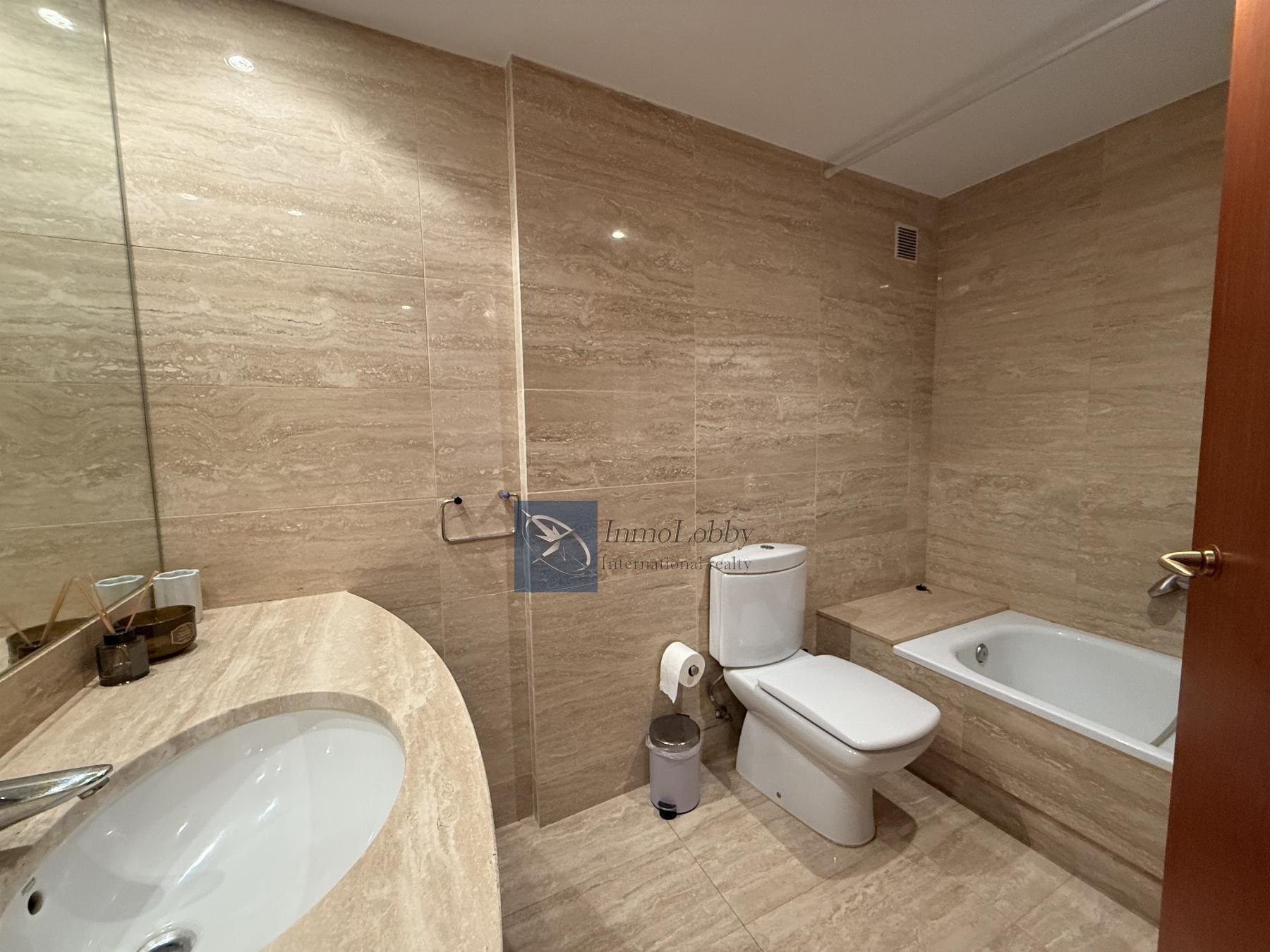Продажа от

 Апартаменты на Castell-Platja d´Aro