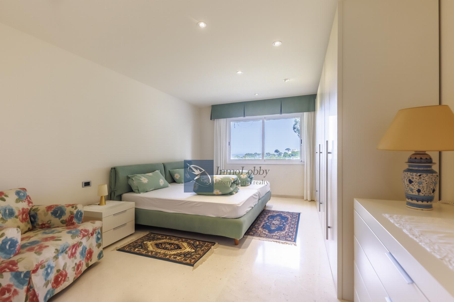 For sale of house in S´Agaro
