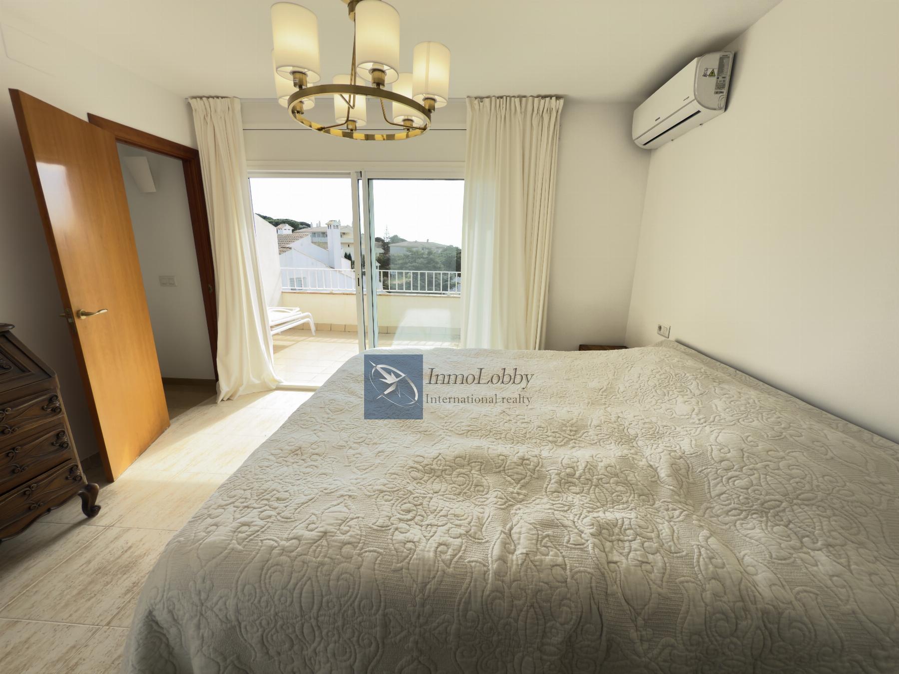 For sale of house in S´Agaro