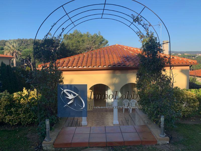 Zu verkaufen von chalet in
 Platja d´Aro