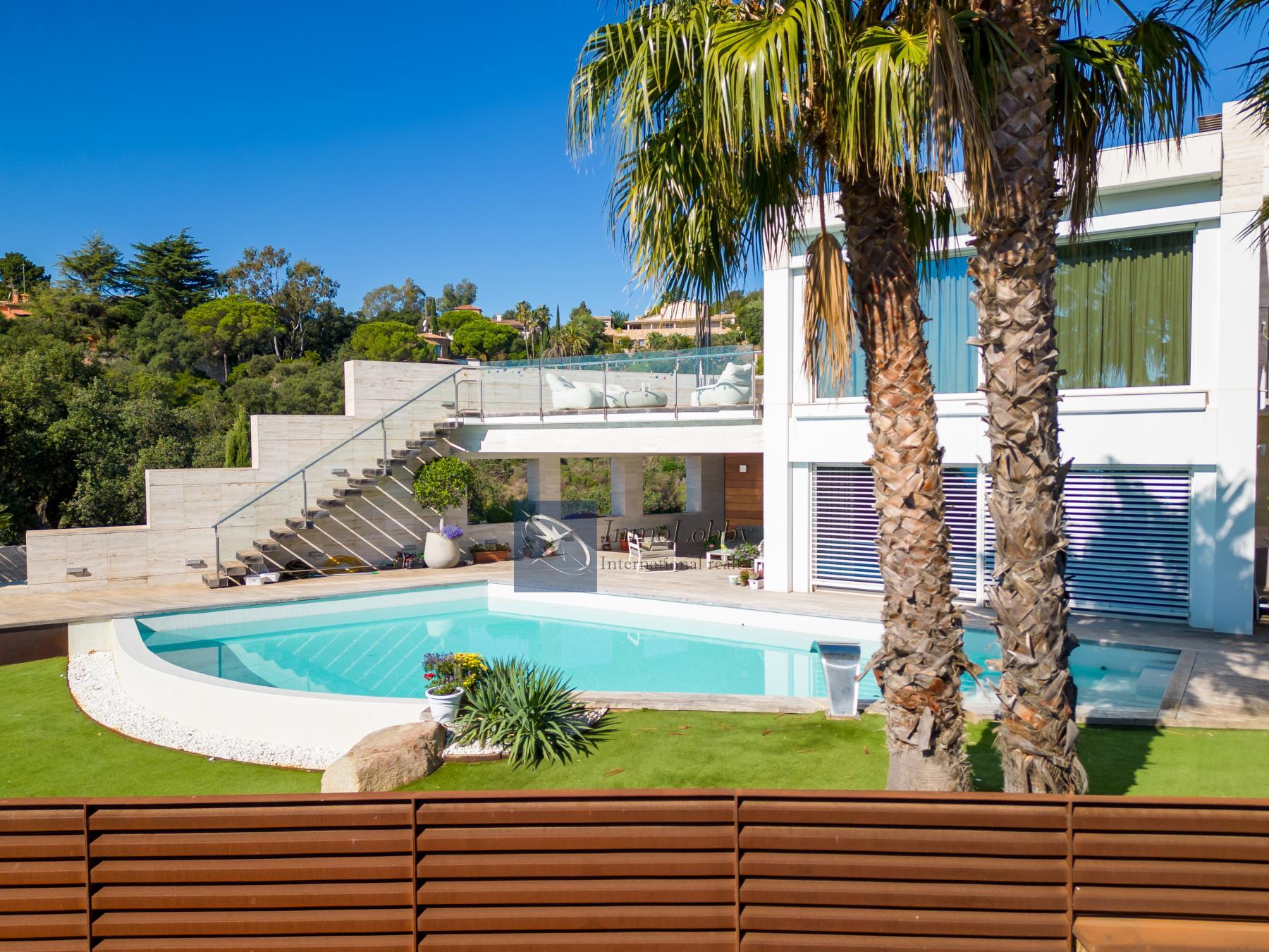 Zu verkaufen von villa in
 Platja d´Aro