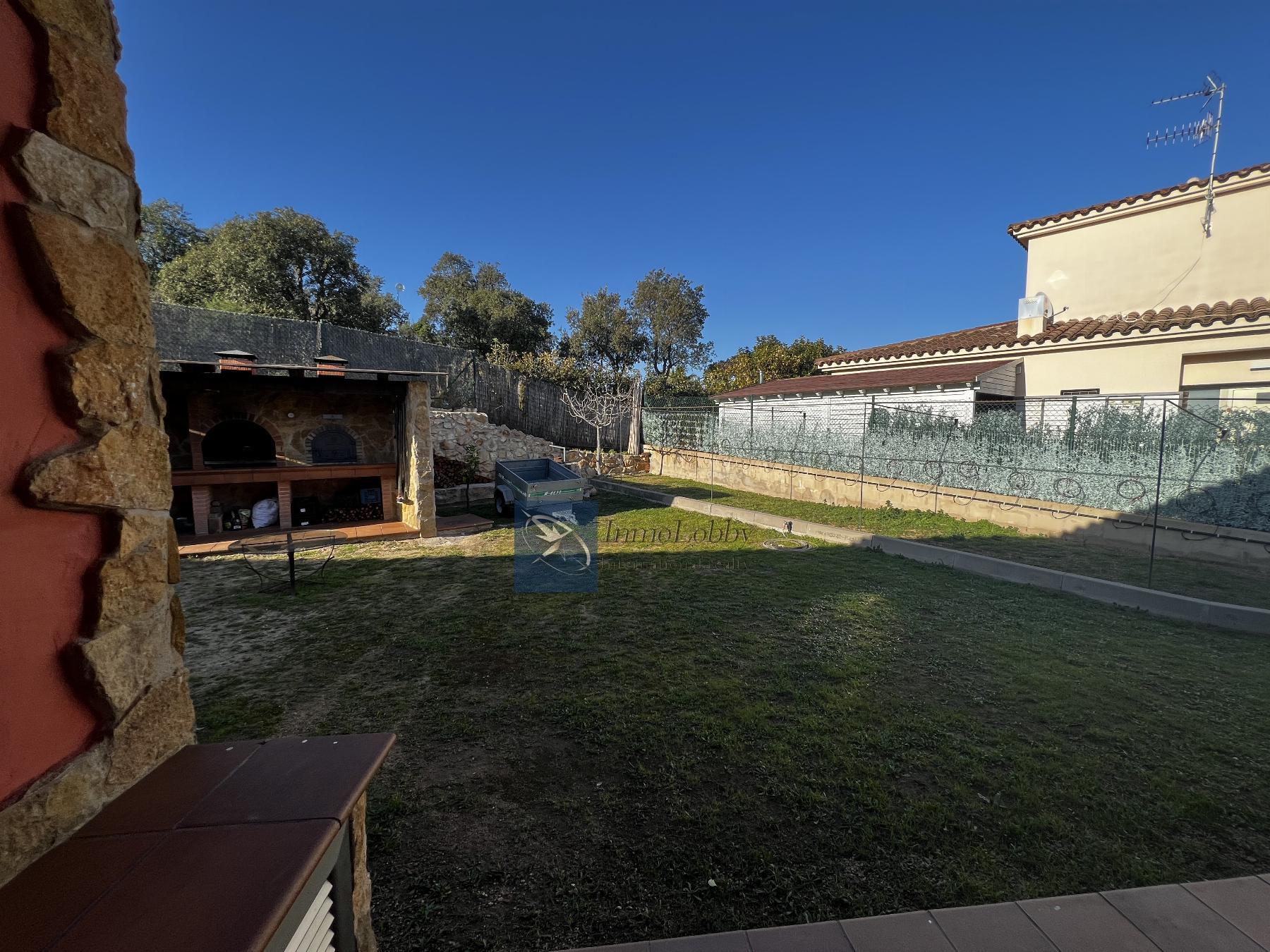 For sale of chalet in Castell d´Aro