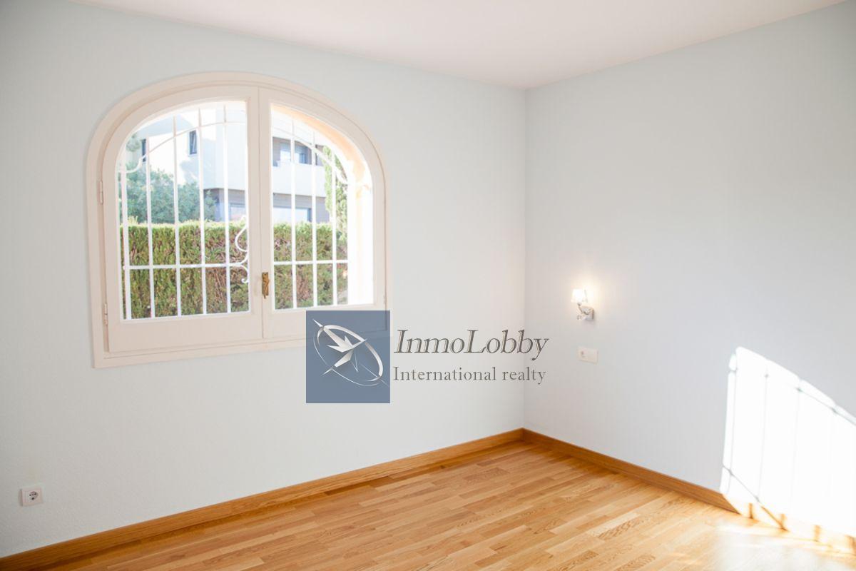 For sale of house in Sant Feliu de Guíxols