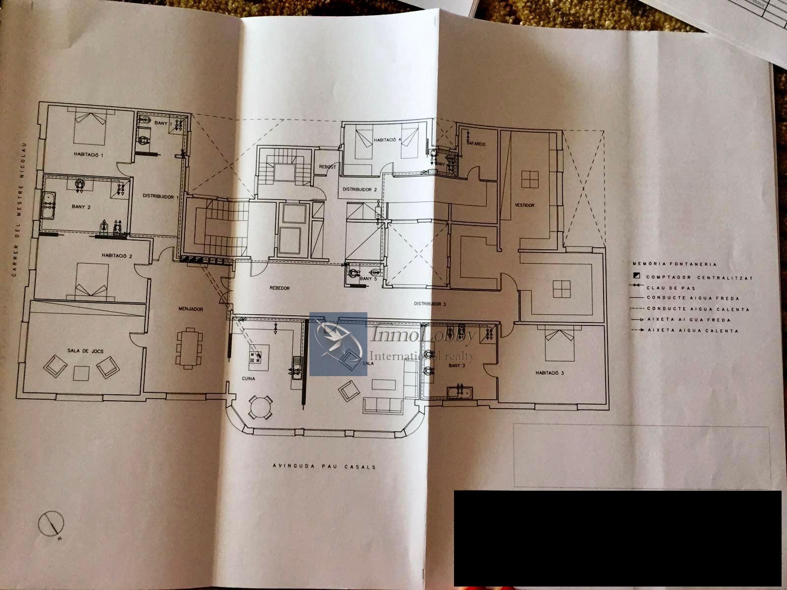 For sale of apartment in Barcelona