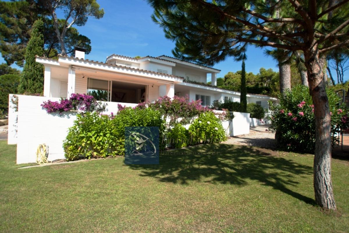 For sale of villa in Sant Antoni de Calonge