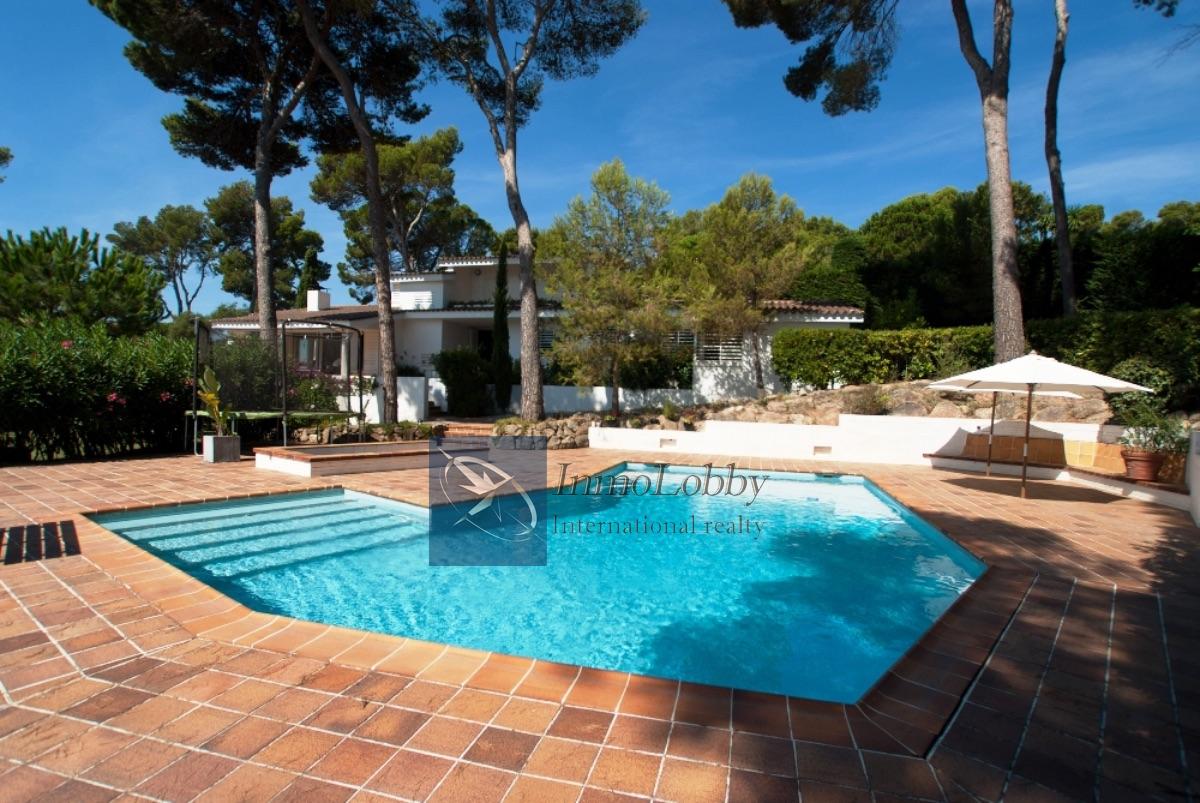 For sale of villa in Sant Antoni de Calonge