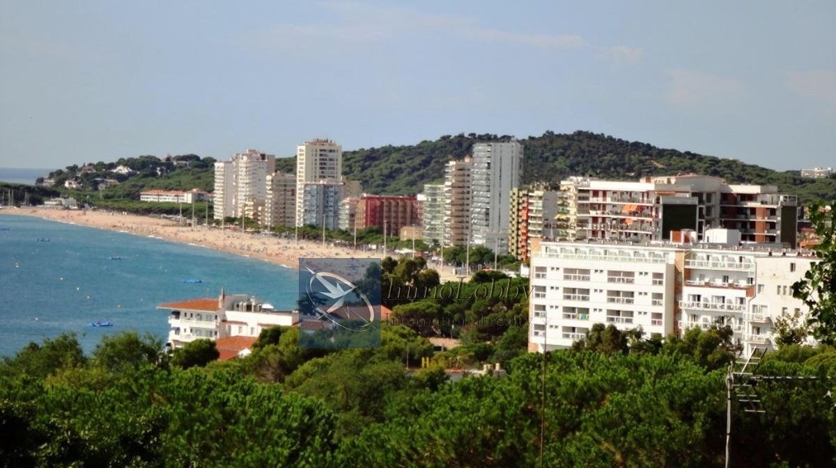 Zu verkaufen von villa in
 Platja d´Aro