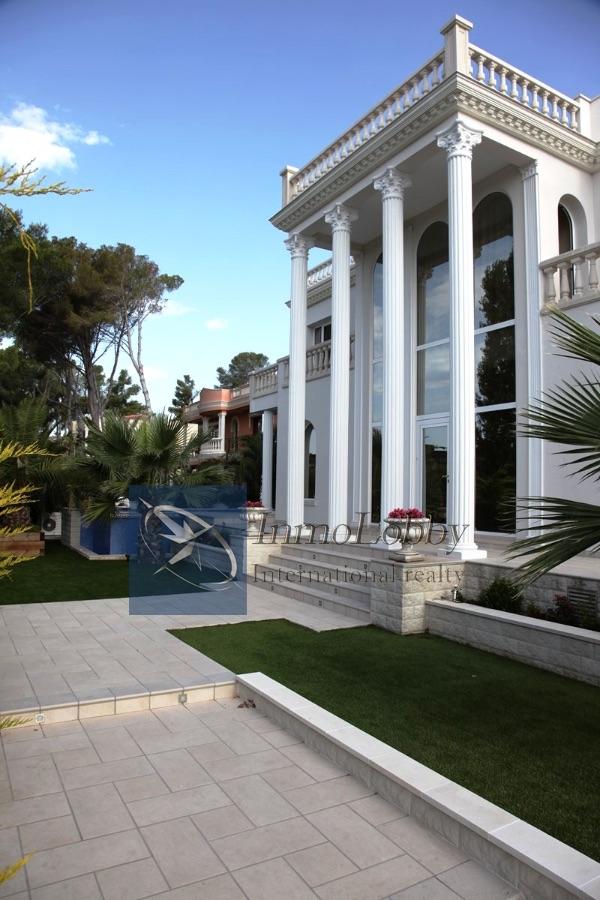 For sale of villa in Platja d´Aro