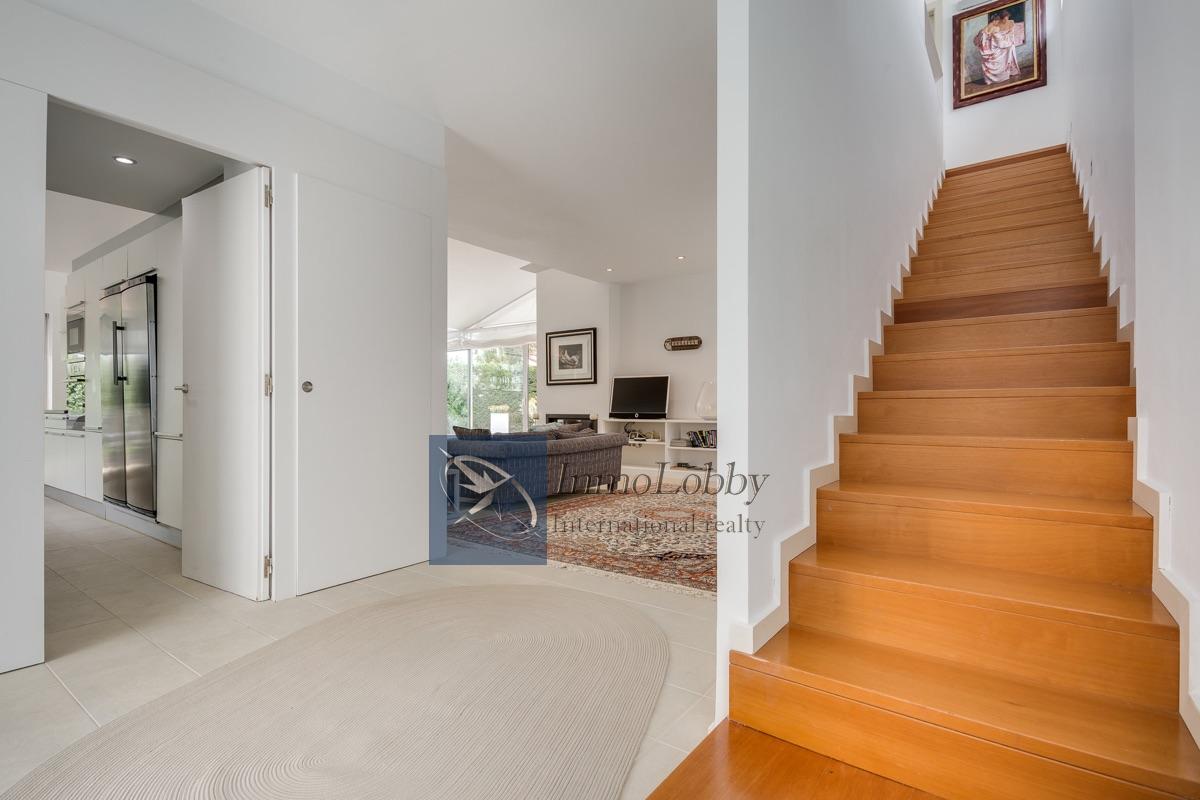 Zu verkaufen von villa in
 S´Agaro Zu verkaufen von villa in
 S´Agaro