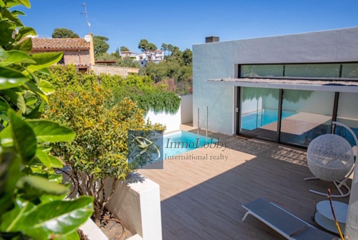 For sale of house in Platja d´Aro