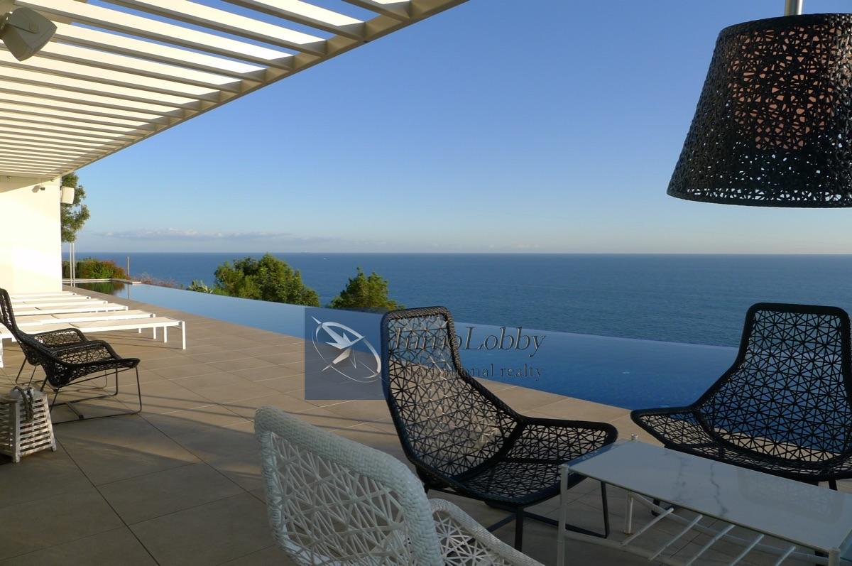 Zu verkaufen von haus in
 Sant Feliu de Guíxols