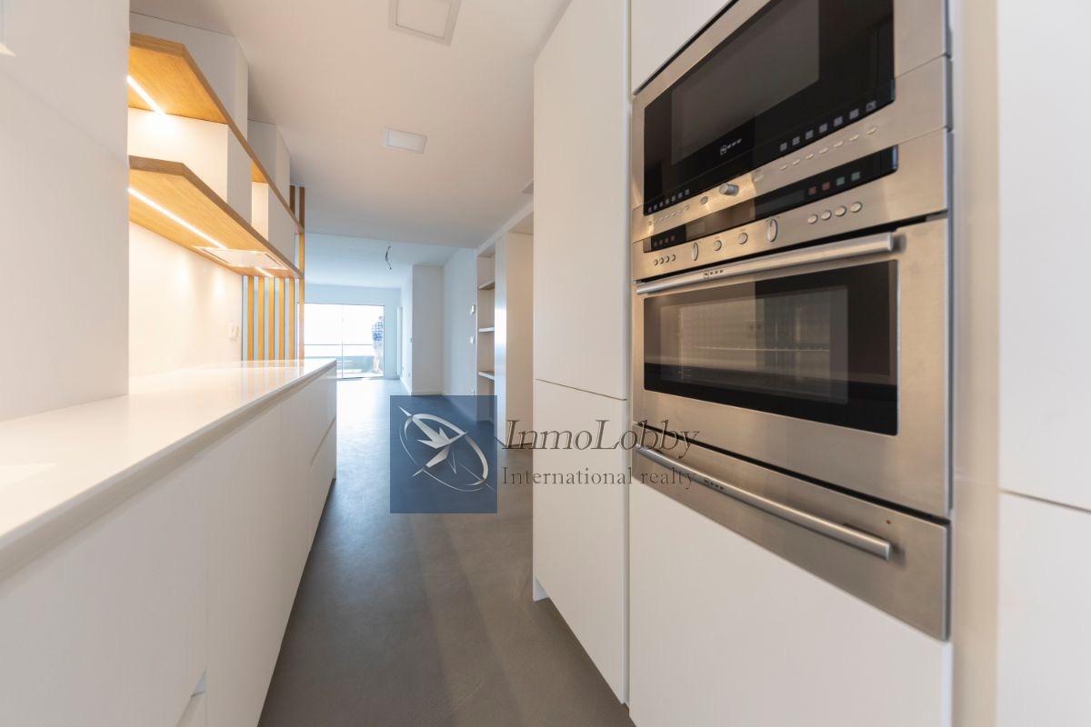 For rent of apartment in Girona