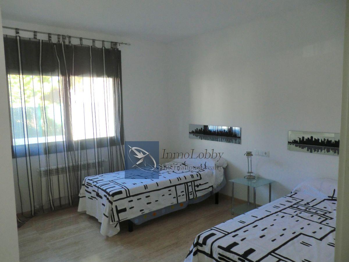 For rent of villa in S agaro