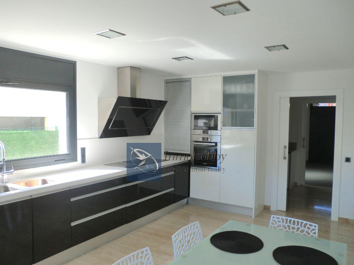 For rent of villa in S agaro