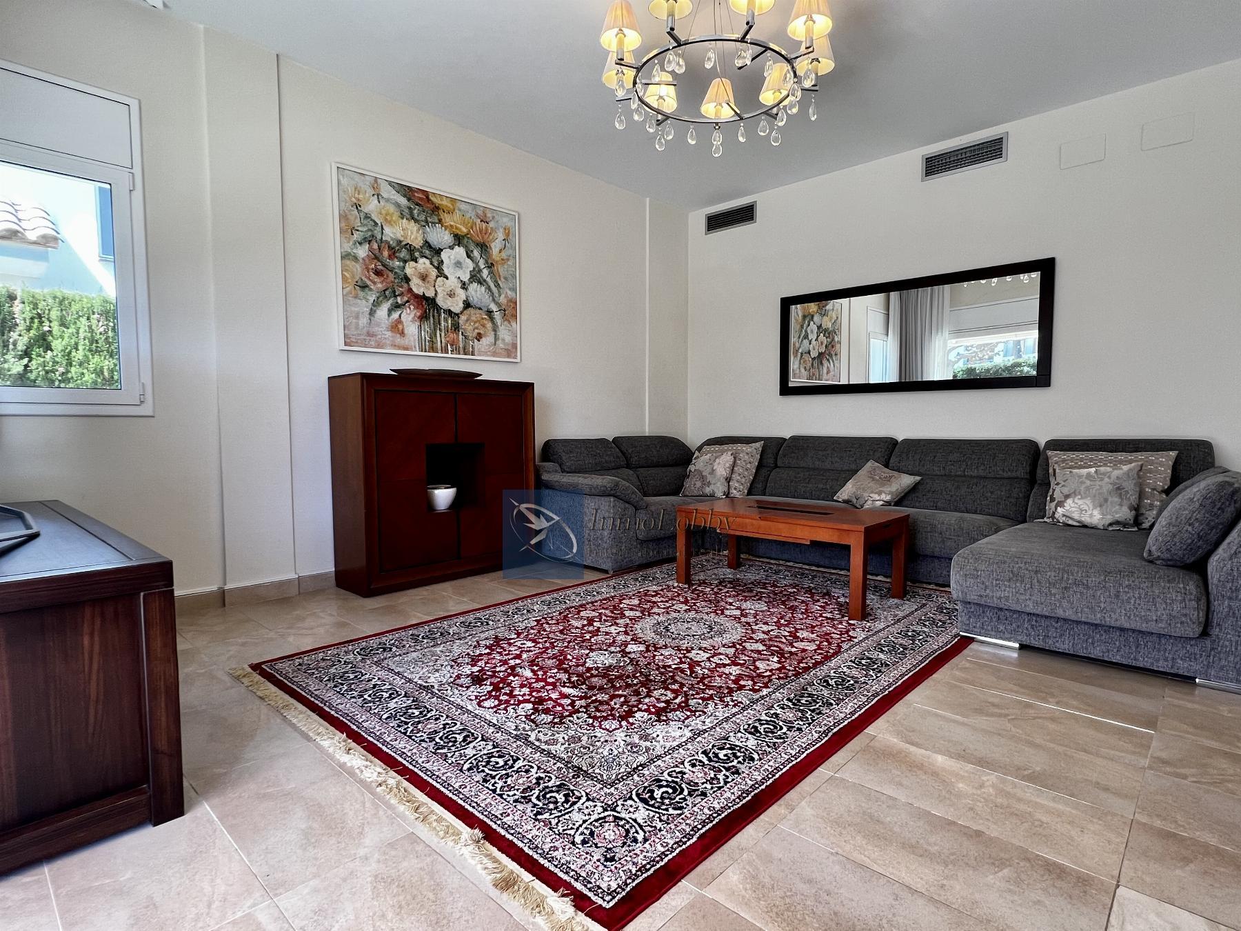 Продажа от

 Домa на Platja d´Aro
