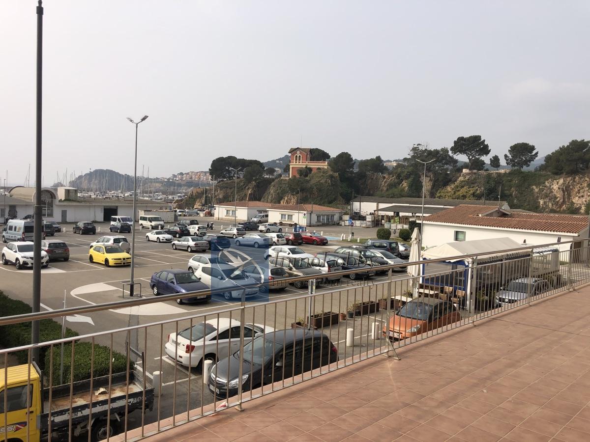 Venta de local comercial en Sant Feliu de Guíxols