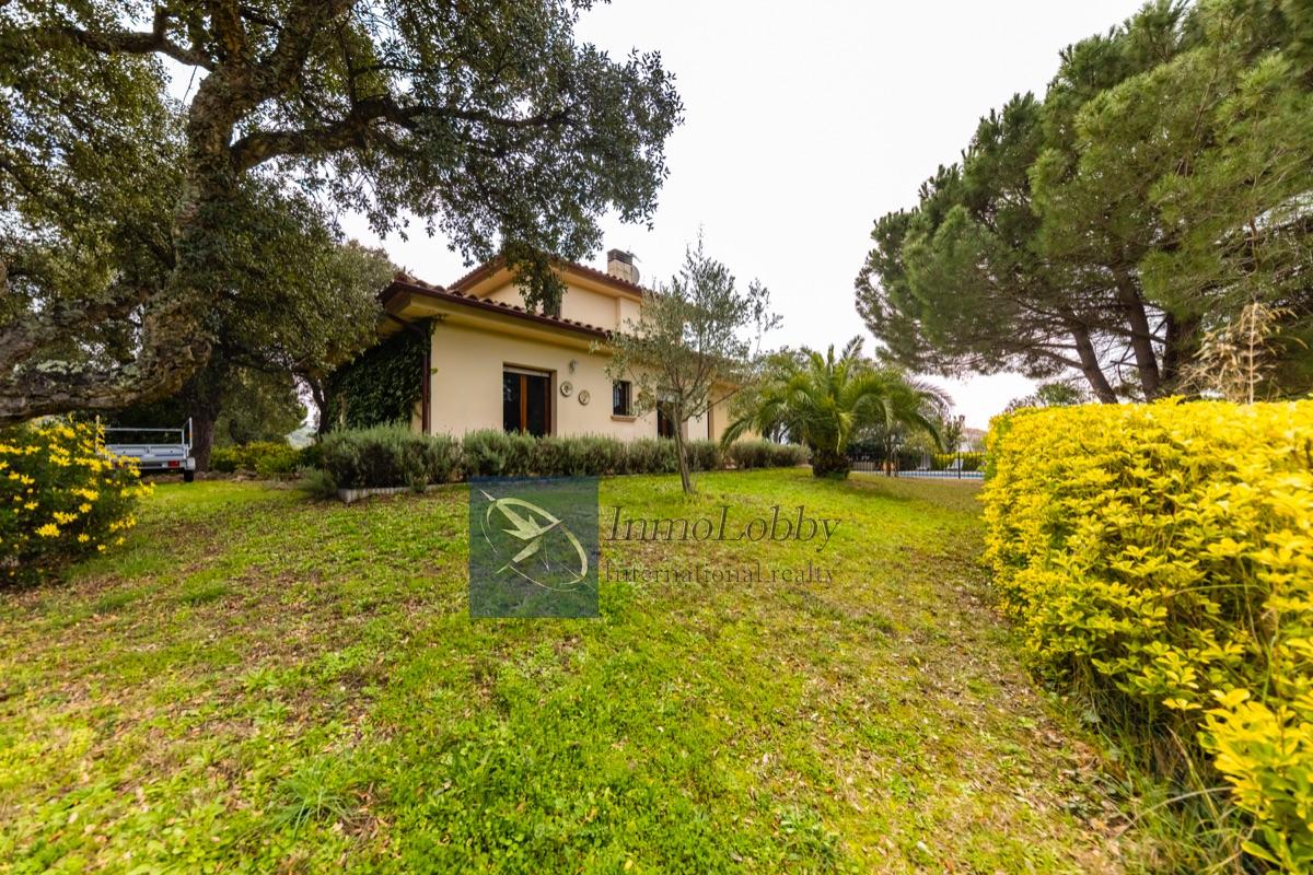 venta de casa en Santa Cristina D´aro, Urb Bell Lloc Id0104763