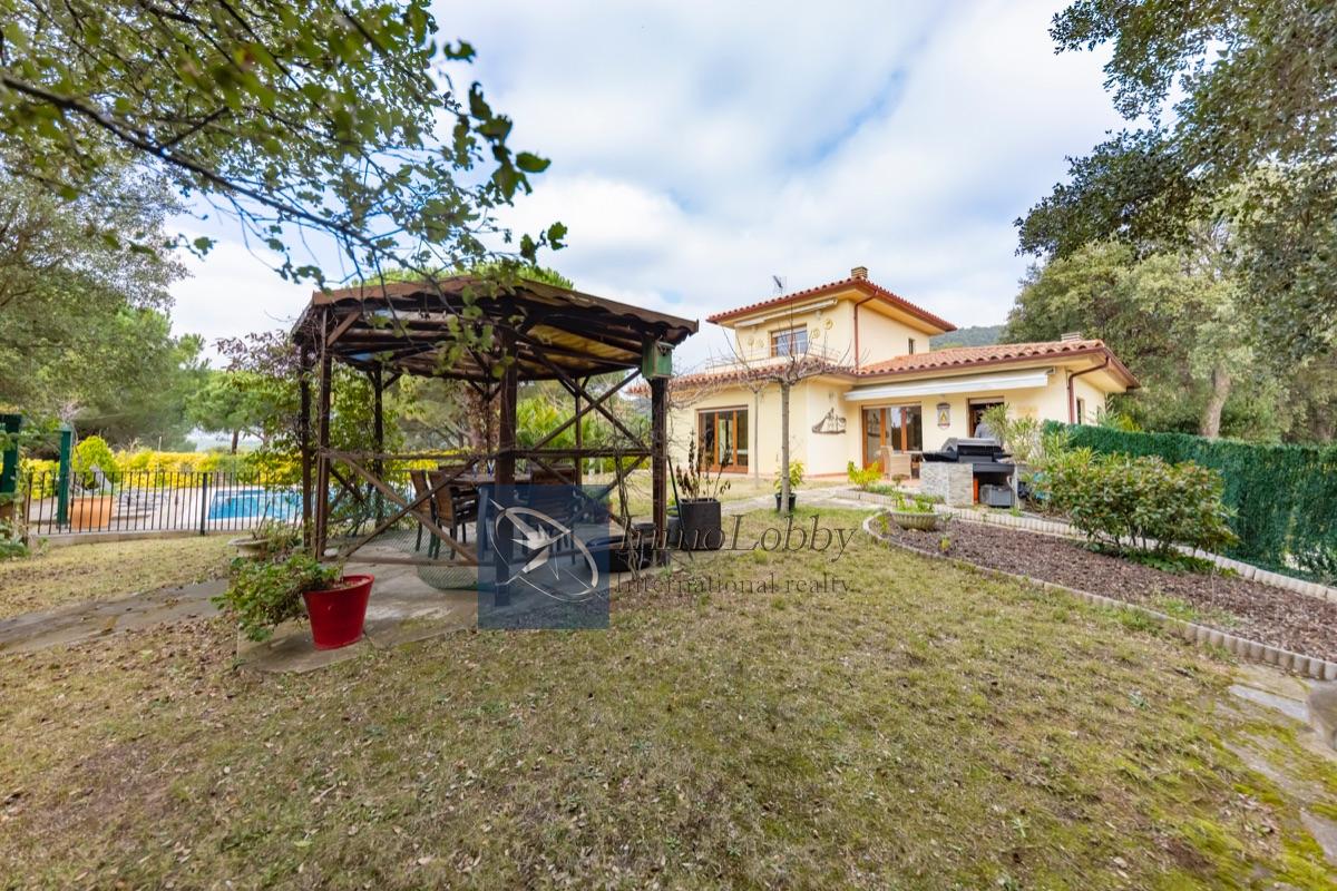 venta de casa en Santa Cristina d Aro, Urbanización Bell Lloc Id0104763