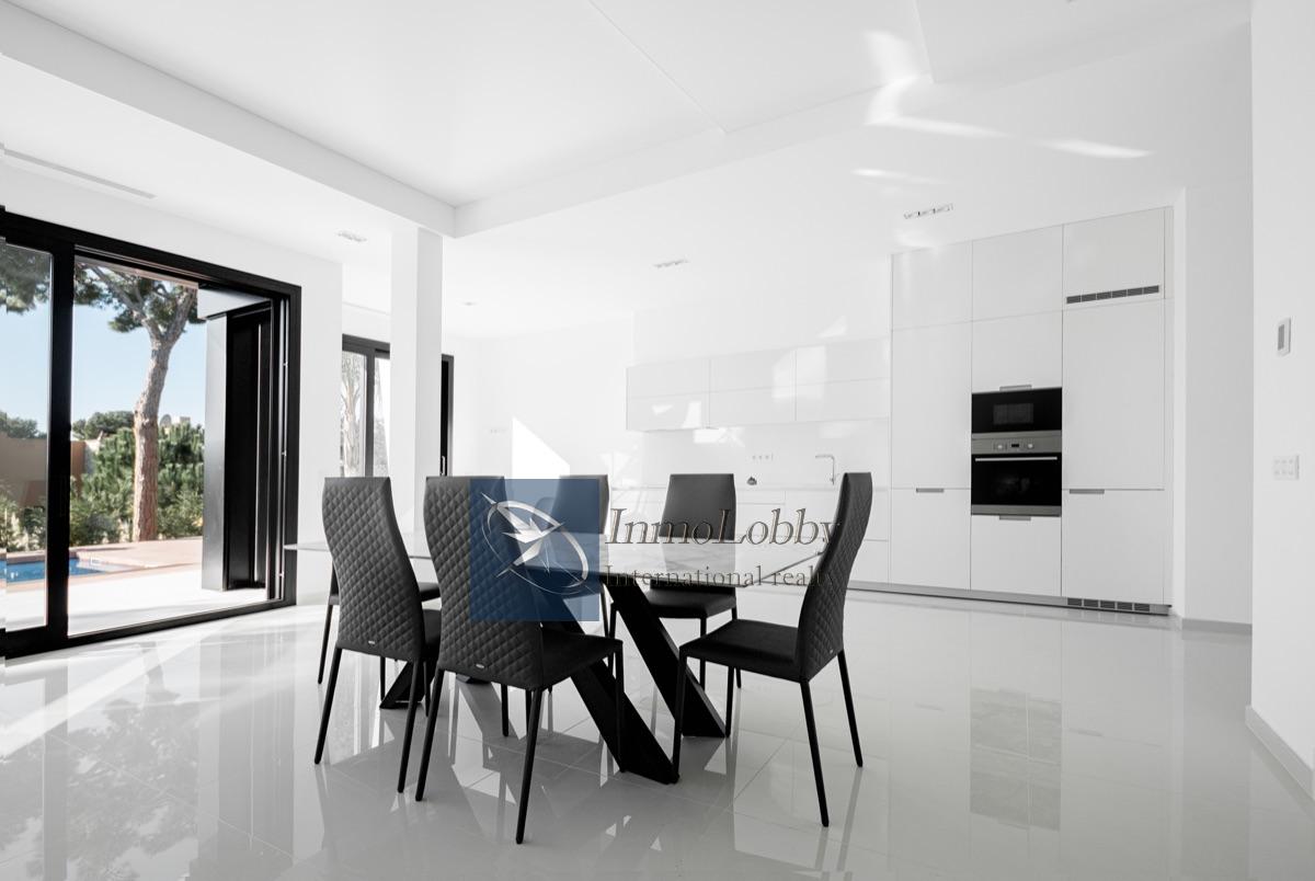 For sale of house in Sant Antoni de Calonge