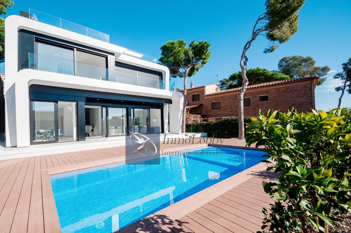 For sale of house in Sant Antoni de Calonge
