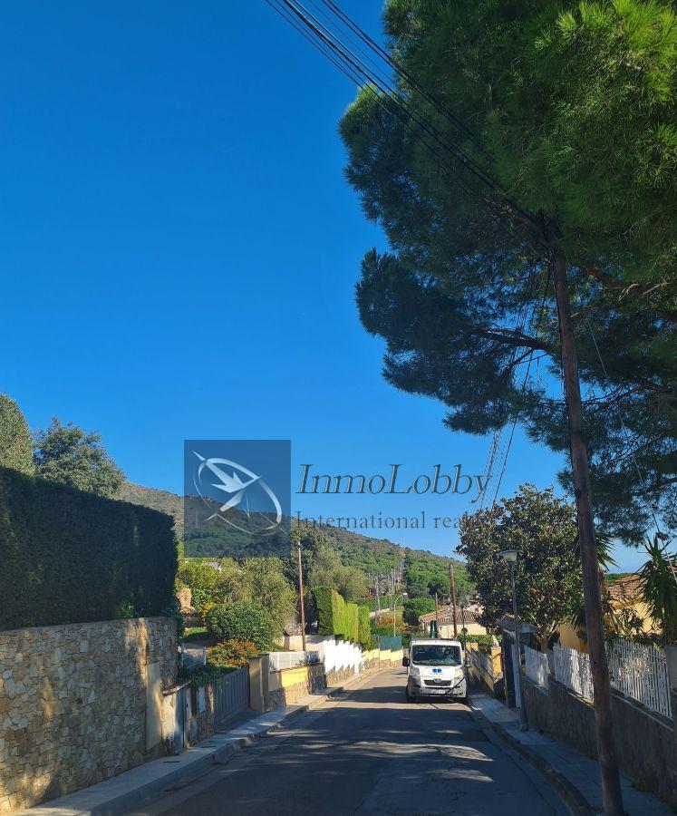 For sale of land in Castell-Platja d´Aro