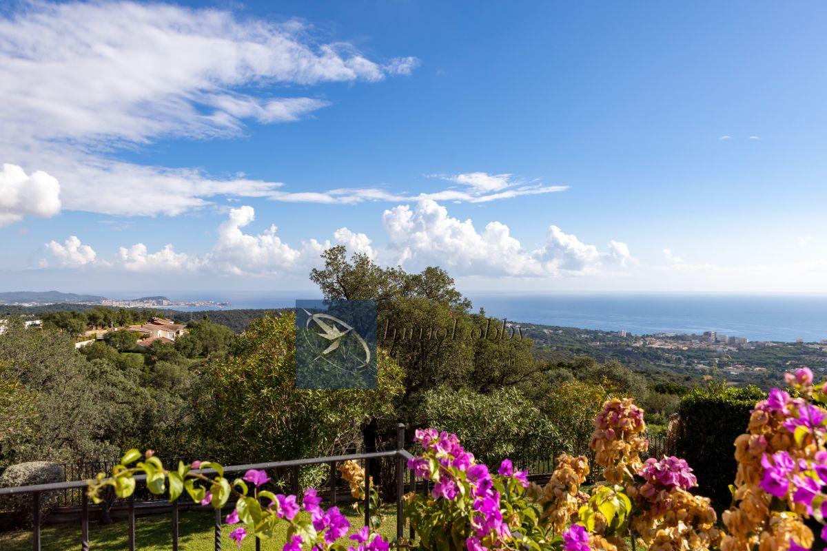 Venda de villa a Castell-Platja d´Aro