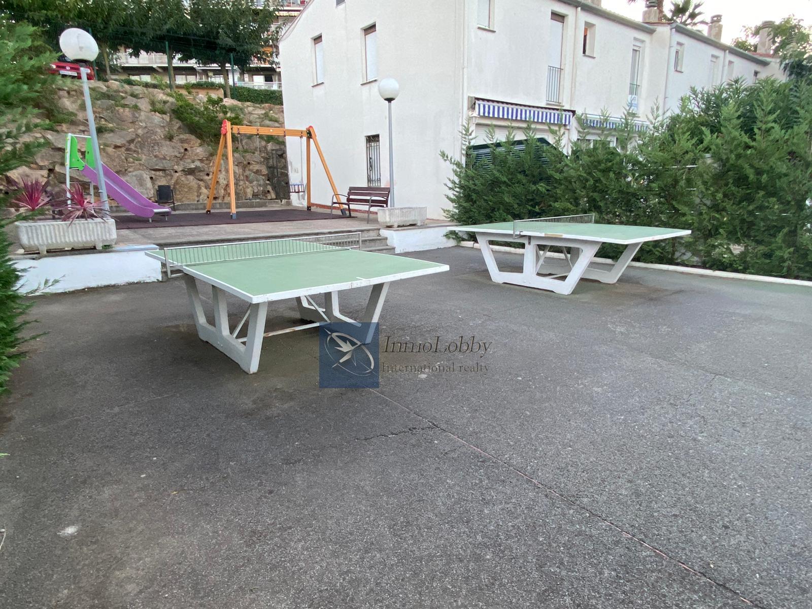 For sale of house in S agaro