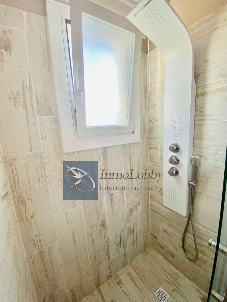 For sale of house in S agaro