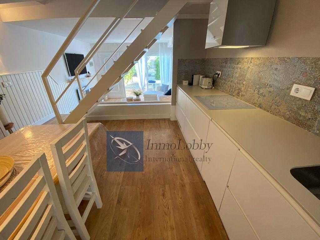 For sale of house in S agaro