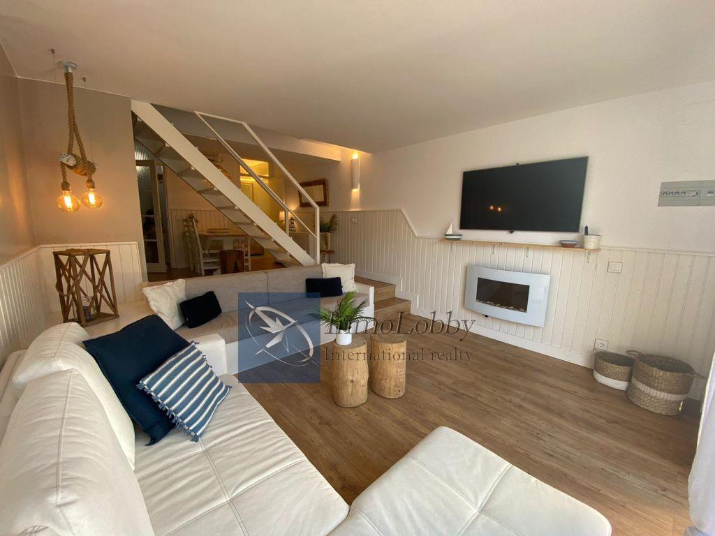 For sale of house in S agaro
