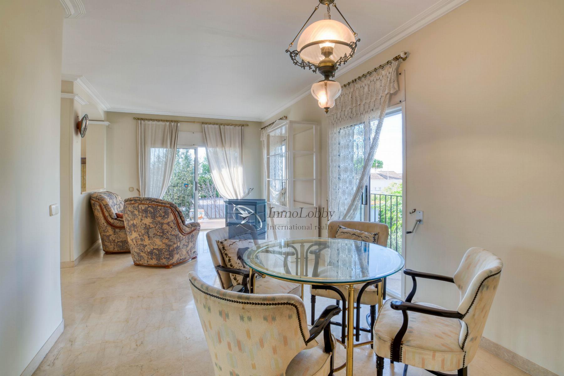 Zu verkaufen von appartement in
 Palamós