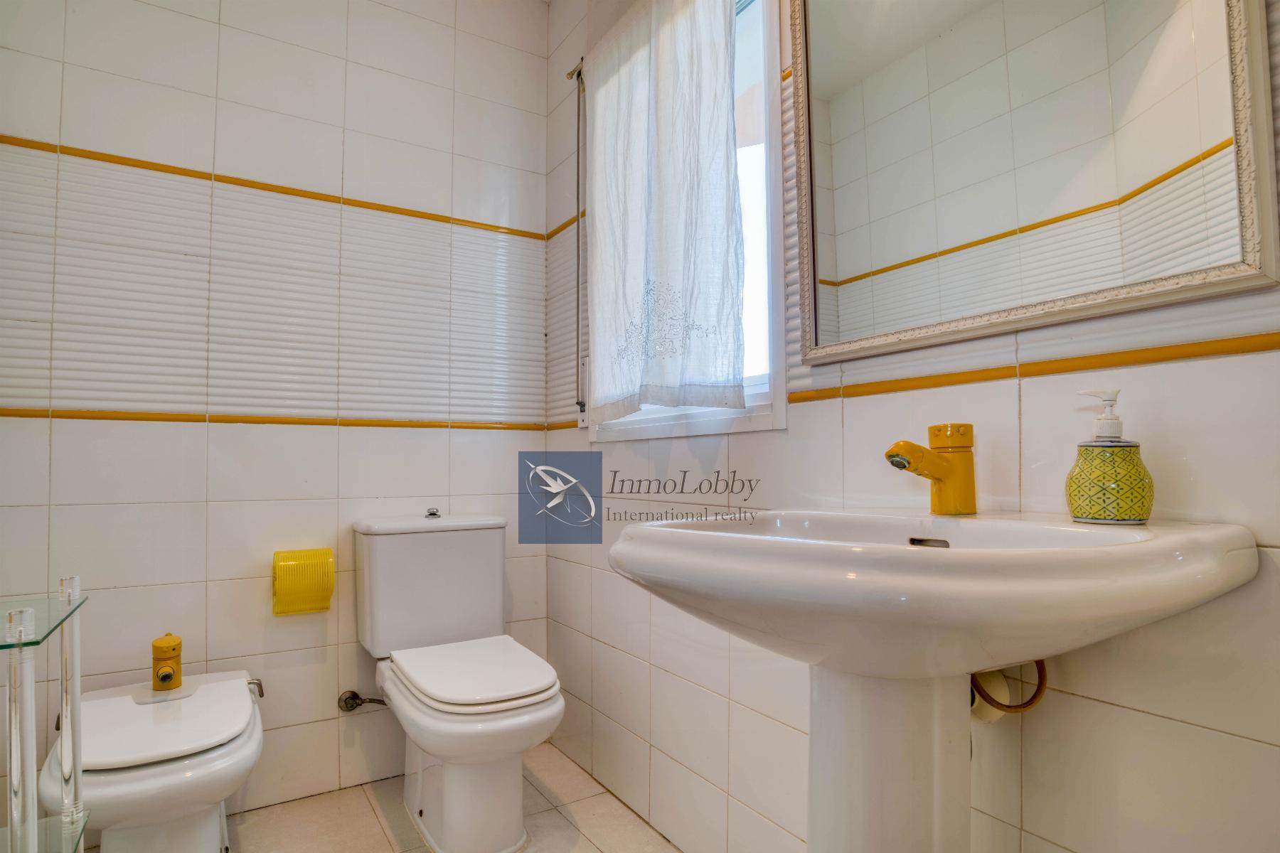 Zu verkaufen von appartement in
 Palamós