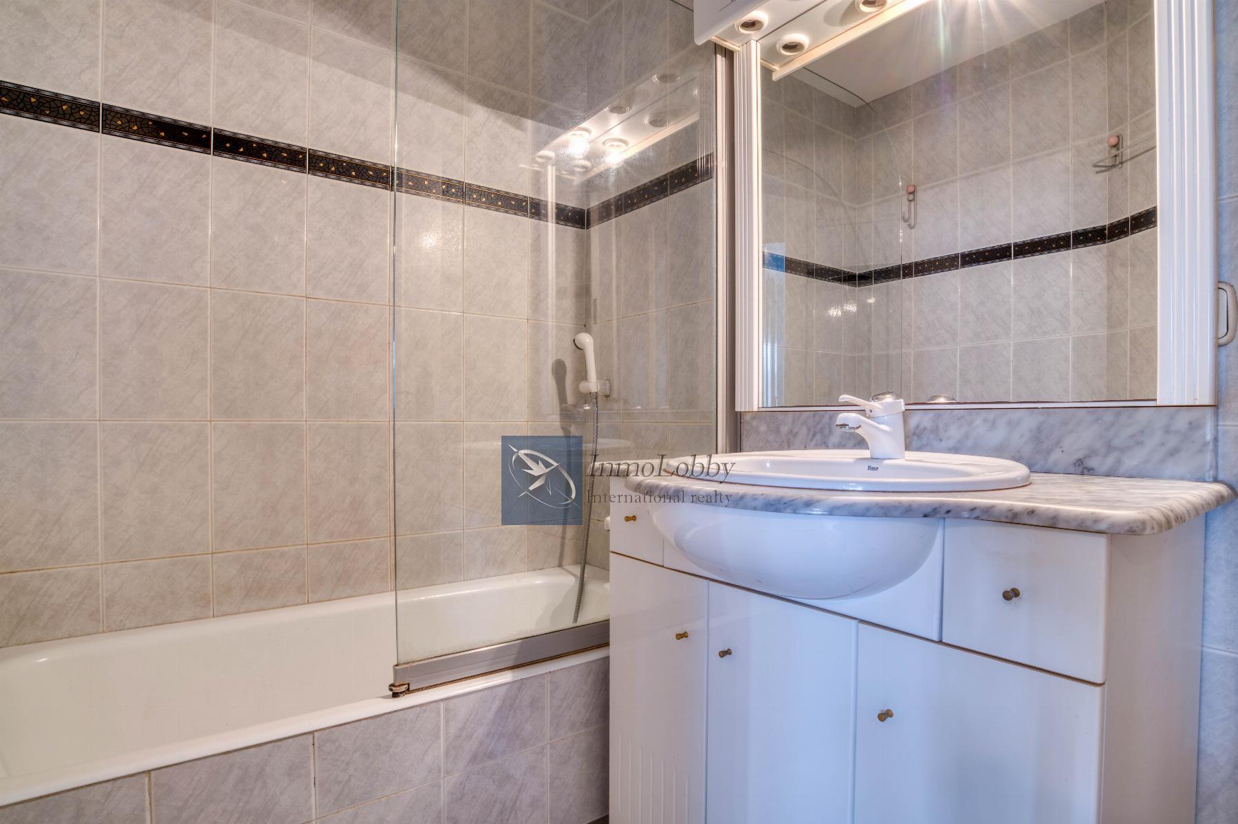 Zu verkaufen von appartement in
 Palamós
