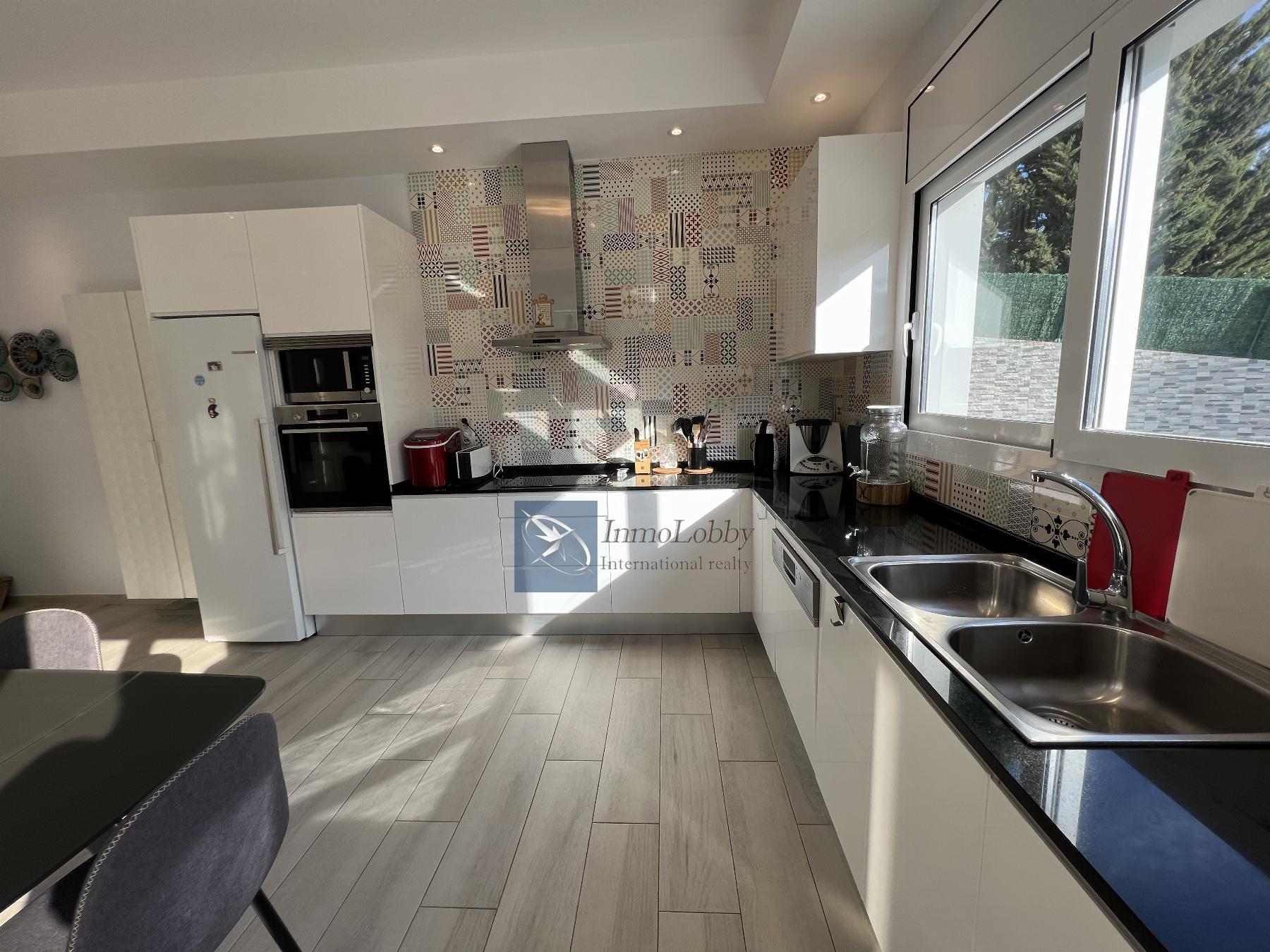 Venta de villa en Calonge
