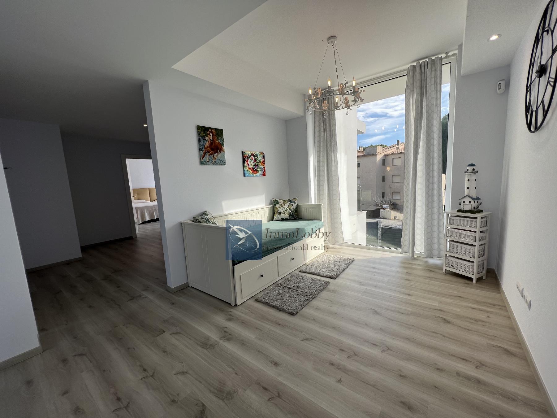 Venta de villa en Calonge