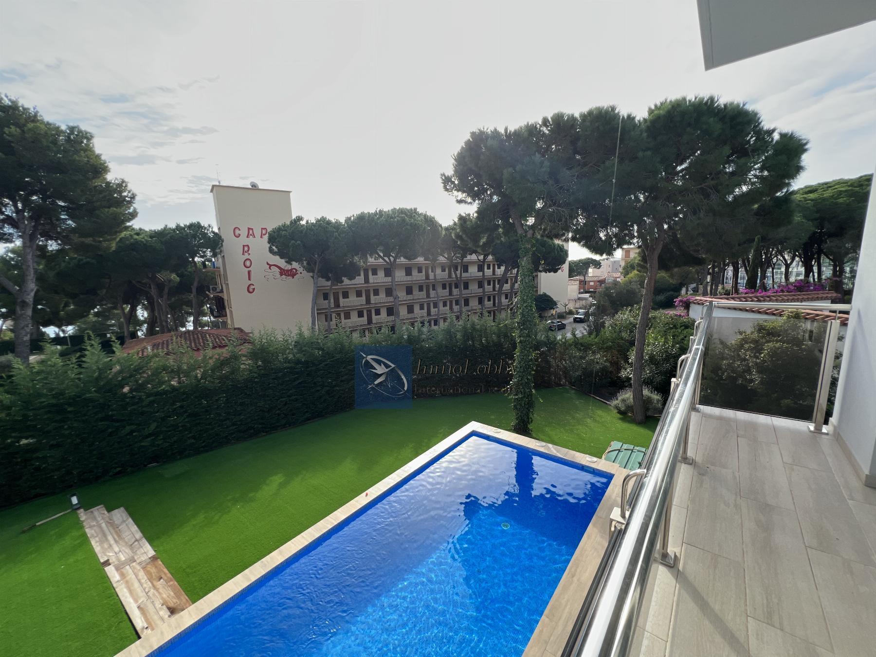 Venta de villa en Calonge