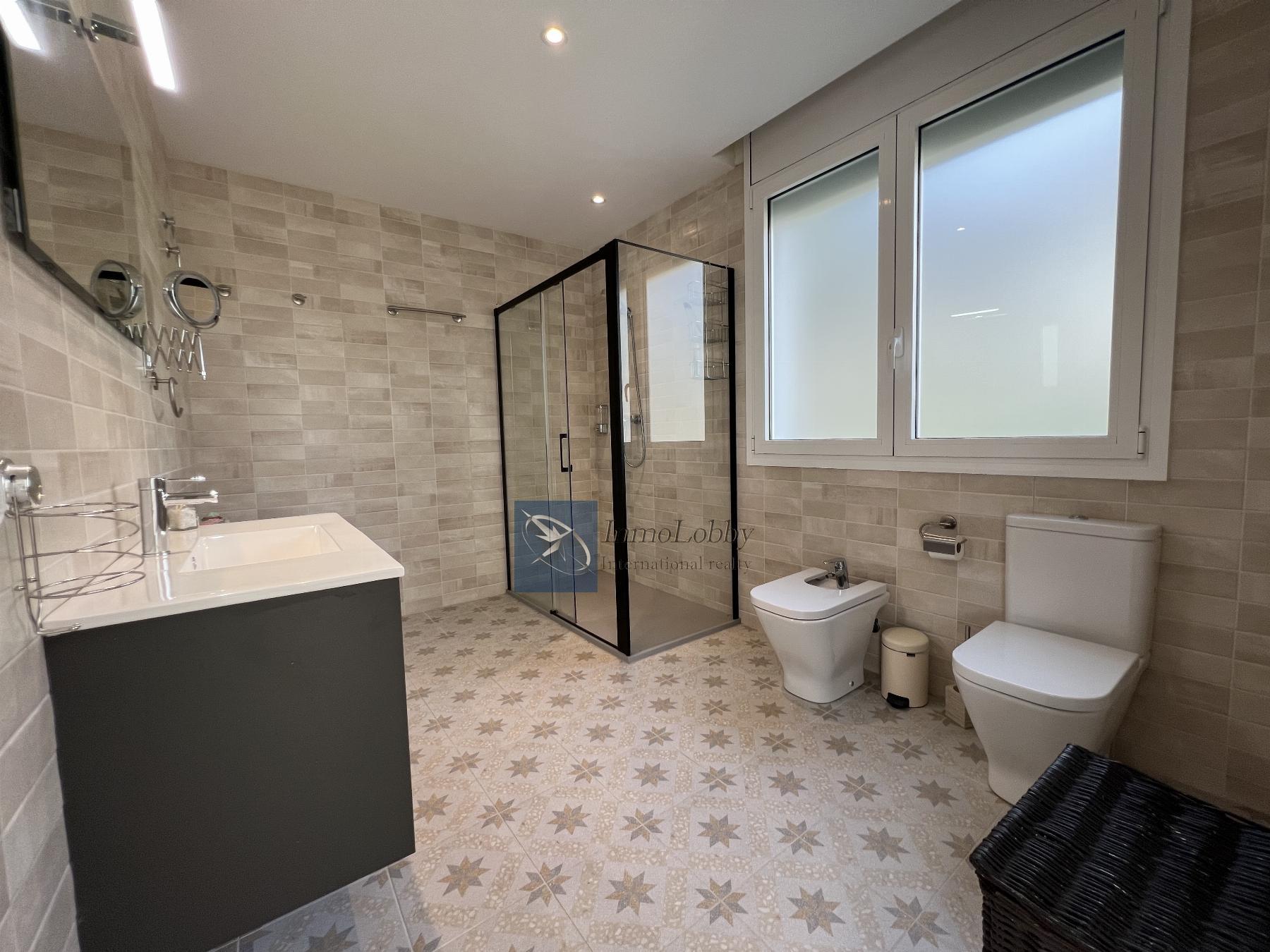 Venta de villa en Calonge