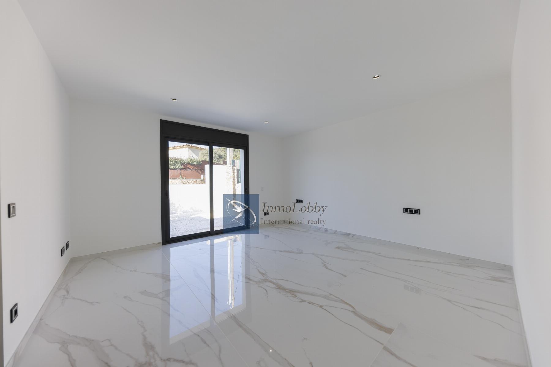 Zu verkaufen von haus in
 Castell d´Aro